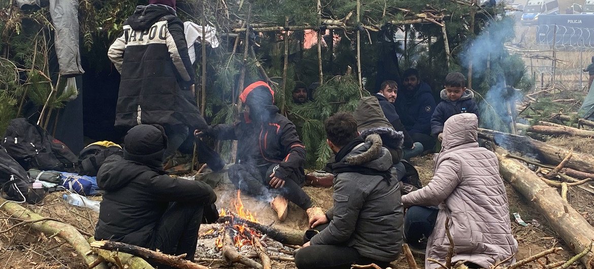 IOM scales up aid at EU-Belarus border, as migrant hypothermia